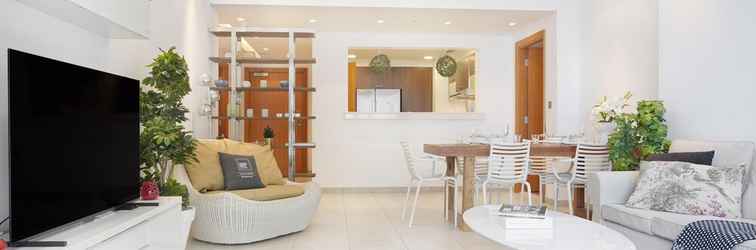 Lobby Maison Privee - Modern and Airy 2BR in Palm Jumeirah