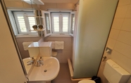 In-room Bathroom 2 Villa Ivana - Three-bedroom Villa With Private Pool ID Direct Booker 986