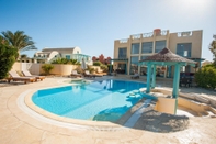 Swimming Pool Stunning Golf Villa in El Gouna