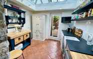 Common Space 4 Haldon View - Characterful Cottage Boasts Stunning Countryside Views and hot tub