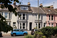 Exterior Greenswood House - Bohemian Victorian Family Home With hot tub Close to Harbour