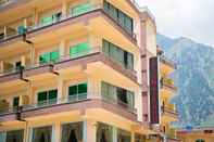 Exterior Jumeirah Gold Naran