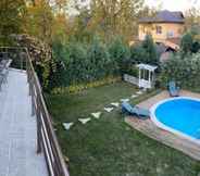 Swimming Pool 7 Gorgeous Villa With Private Pool in the Heart of Nature in Izmit Kocaeli