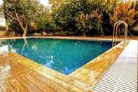 Kolam Renang Pleasant Villa With Private Pool Surrounded by Nature in Antalya