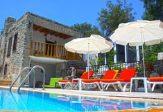 สระว่ายน้ำ 3 Outstanding Villa With Impressive View Near Historical Area in Fethiye