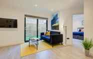 Common Space 5 Charming 2-bed Apartment in London