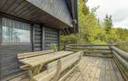 Common Space 2 Chalet Snowflake Ib 20m From Ski Trail