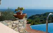 Common Space 3 Poikilma Alonissos Villas Villa Ouranos 115m2