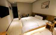 Bilik Tidur 2 Chungjangro 1st Boutique Hotel