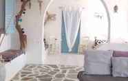 Common Space 3 Villa 100 M From THE Beach 6 Room IN IOS Island