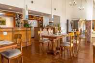 Bar, Cafe and Lounge Hotel Ñuke Piren