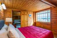 Bedroom Fife Lake Retreat