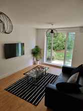 Bedroom 4 London City Stays - Modern 2 Bedroom Apartment With Free Parking AND GYM Access