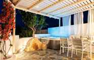 Common Space 3 Blue Mare Villas Paros Votsalo Suite