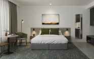 Kamar Tidur 2 Littomore Suites Kingswood