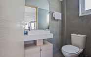 Toilet Kamar 5 Villa Chloe AQ Cv614