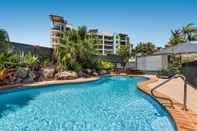 Swimming Pool Mylos Holiday Apartments