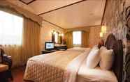 Bedroom 4 Lotus Hotel