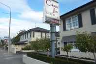 ภายนอกอาคาร Colonial Inn Motel