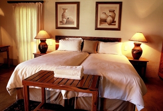 Bedroom 4 Leriba Golf Lodge