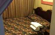 Phòng ngủ 5 Falls Motel