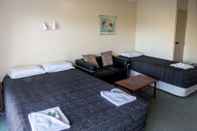 Bedroom Ascot Motor Lodge