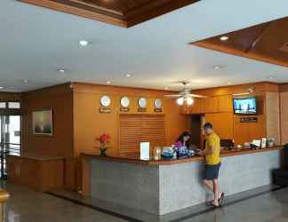 Lobi 2 Dynasty Inn Pattaya