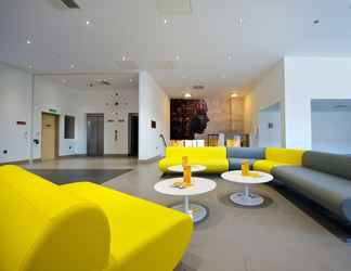 Lobby 2 Staycity Aparthotels Deptford Bridge Station