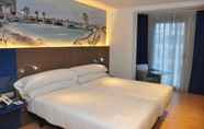 Bedroom 5 Eurostars Blue Coruña