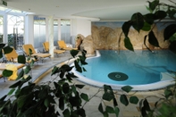 Swimming Pool Wellness & Beauty Hotel Alte Post