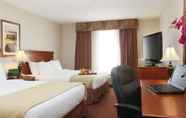 Phòng ngủ 5 Stonebridge Hotel Dawson Creek