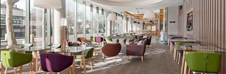 Sảnh chờ Hampton by Hilton London Waterloo