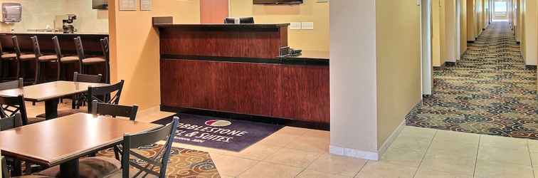 Lobby Cobblestone Hotel & Suites - Crookston