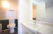 In-room Bathroom 5 Vessel Hotel Ishigaki Island