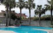 Swimming Pool 6 Hotel Orchidea