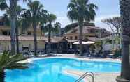 Swimming Pool 5 Hotel Orchidea