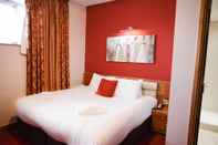 Bedroom The Airlink Hotel London Heathrow