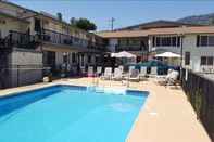 Swimming Pool Lakeview Motel & Suites