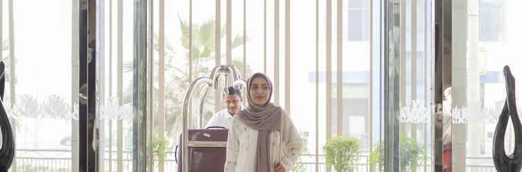 Lobi Golden Tulip Dammam Corniche Hotel