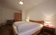 Bedroom 6 Hotel Garni Gonzaga