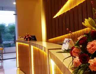 Lobby 2 Country Inn & Suites by Radisson, Meerut