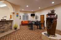 Lobby SureStay Hotel by Best Western Whittington Rend Lake