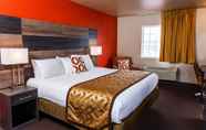Bedroom 6 Hotel J Green Bay