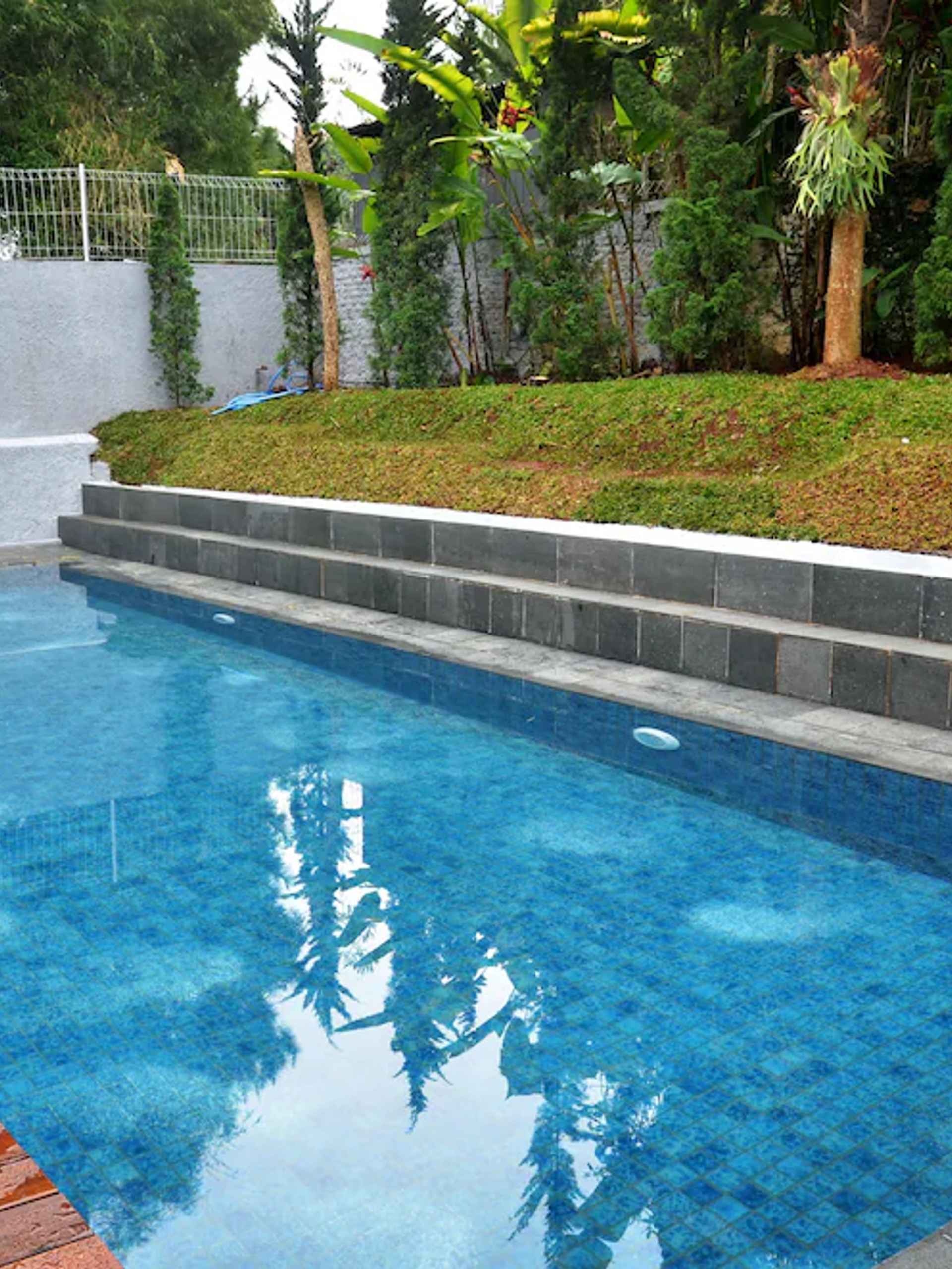 Kolam Renang Cemara Villa 4 Bedrooms with a Private Pool