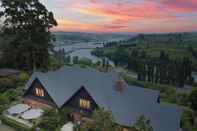 Exterior Lake Karapiro Lodge