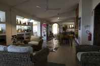 Bar, Kafe dan Lounge Hotel Paola