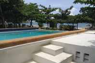 Kolam Renang Talima Beach Villas and Dive Resort