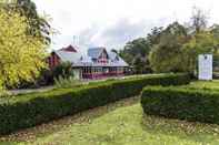 Exterior Cradle Forest Inn