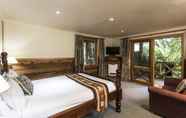 Kamar Tidur 2 Cradle Forest Inn