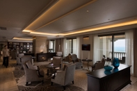 Bar, Cafe and Lounge Hilton Haikou Meilan